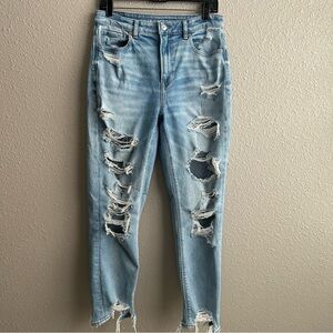 American Eagle high rise destructed stretch Mom‎ jeans